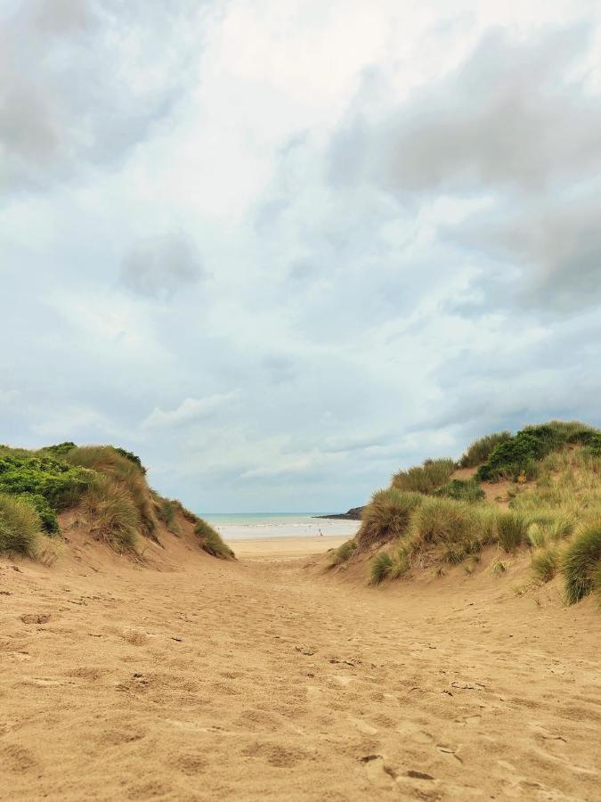 7 Putsborough - Luxury Apartment At Byron Woolacombe, Only 4 Minute Walk To Woolacombe Beach! Exterior photo